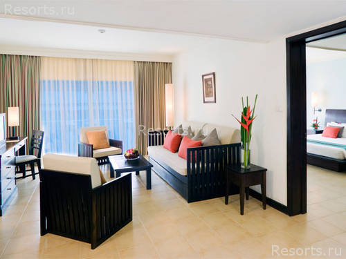 Centara Kata Resort 6